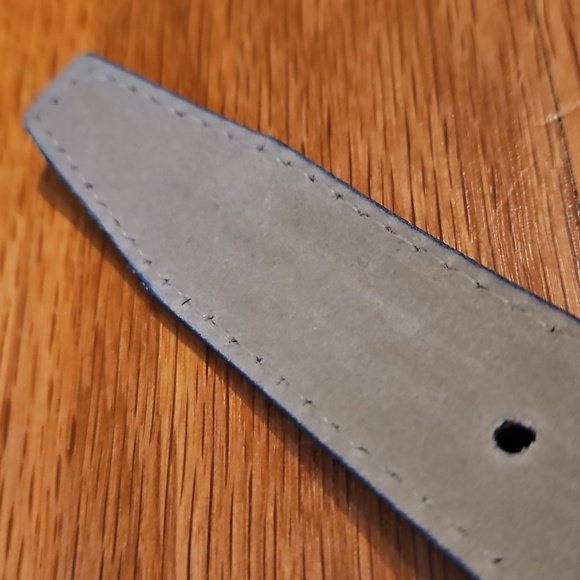 Teal Blue Leather Belt with Gold Buckle, Retro Vibes - Picture 7 of 8